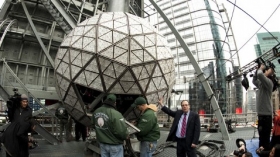 Ring in 2012: 12 Facts About the New Years Eve Ball