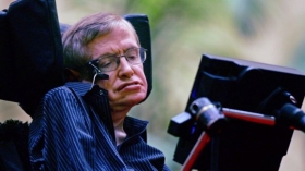 Intel Exploring Ways to Help Stephen Hawking Speak Again