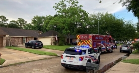 Teen using computer shocked by electrical current after lightning strikes house: Authorities